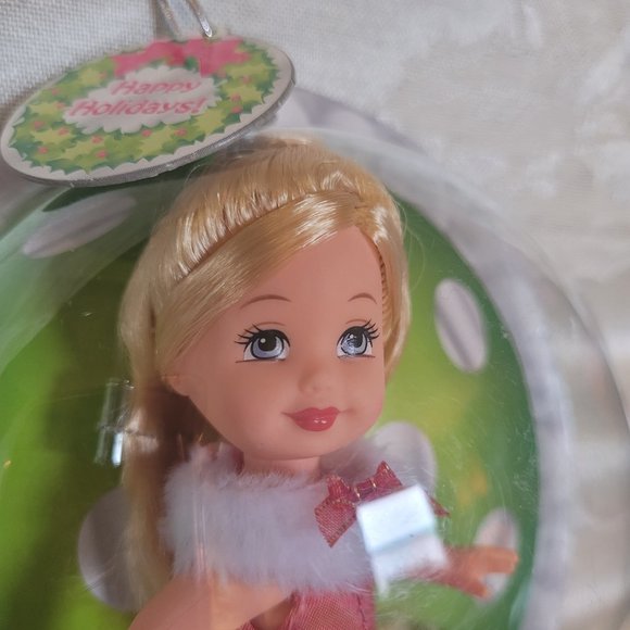 Kelly Christmas Gift - Picture 12 of 16